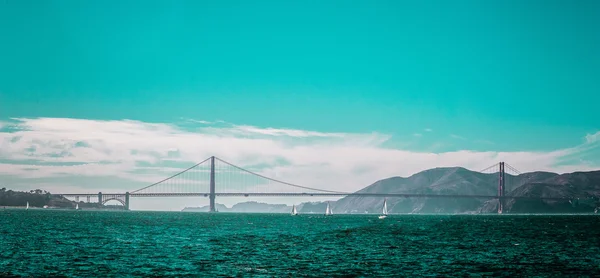 Gouden poort brug in San Francisco, Californië — Stockfoto