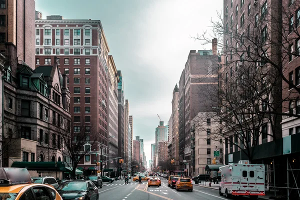 Edifícios e ruas de Upper West Site de Manhattan, Nova York — Fotografia de Stock