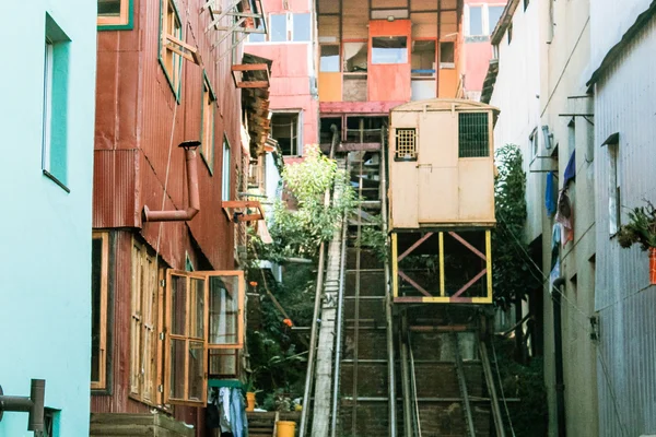 Elevadores Tradicionais de Valparaíso, Santiago, Chile — Fotografia de Stock