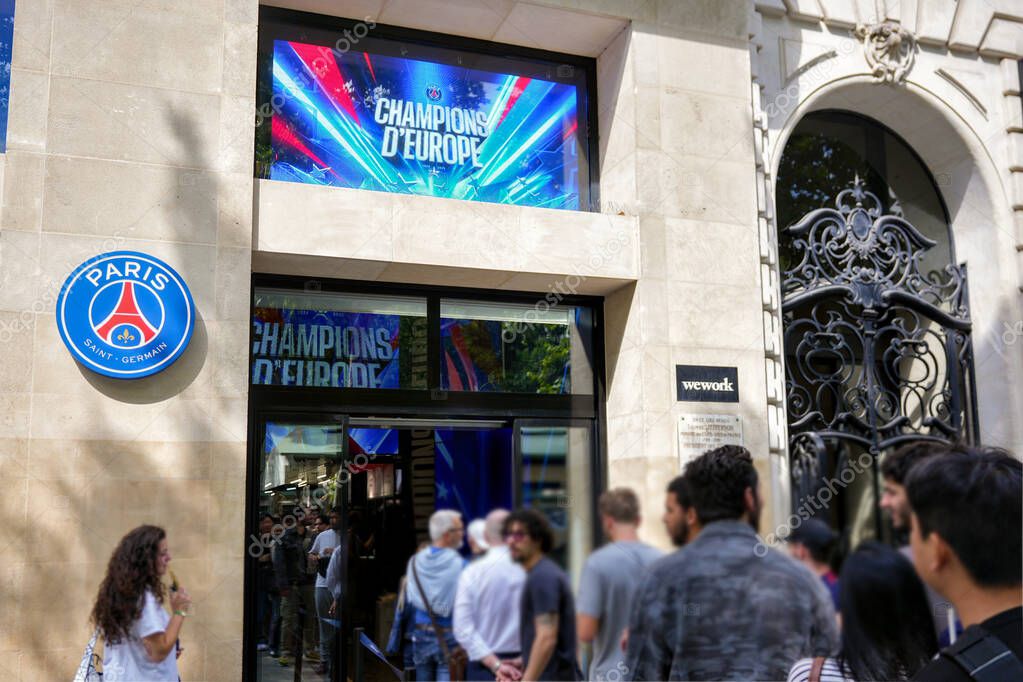 Tourist fans entering the Paris Saint-Germain store in Paris, France, June 2, 2025