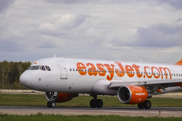 Easy Jet Airbus 320