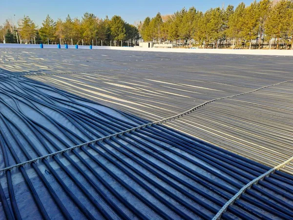 Yeni Buz Pisti için Geniş Soğutma Borusu Yükleme