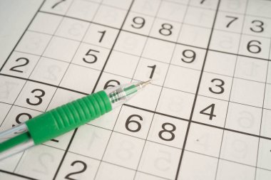 Beyni genç tutmak için oynanılacak bulmaca oyunu.