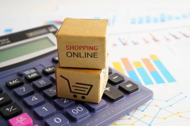 Çevrimiçi alışveriş, hesap makinesinde alışveriş arabası kutusu, ithalat ihracat, finans ticareti.