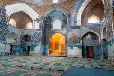 Tebriz, İran 'daki Mavi Cami. Antik İslami cami 1465 yılında inşa edildi..