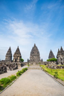 Endonezya, Yogyakarta 'daki Prambanan tapınağı kompleksi. Prambanan 9. yüzyıldan kalma bir Hindu tapınağı ve UNESCO Dünya Mirası Alanı.