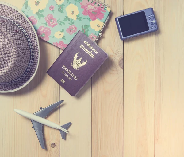 Gezgin nesneleri üzerinde ahşap arka plan belirleme.