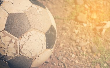 Vintage tonlama ile rustik futbol topu.