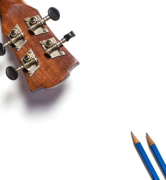 Beyaz backgorund izole gitar müzik yazma — Stok fotoğraf