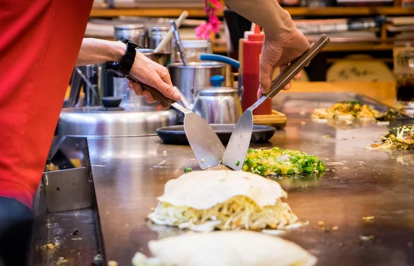 Japon Pizza okonomiyaki sıcak pan pişirme
