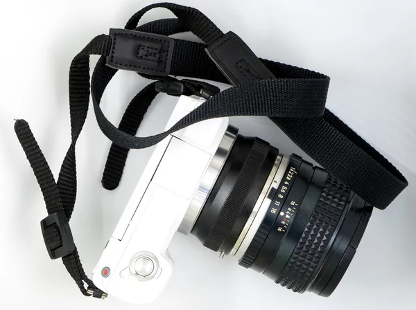 Blanco mini portátil réflex digital sin espejo cámara vista superior — Foto de Stock