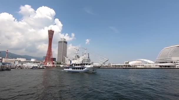 Kobe Japan September 2019 Luxus Kreuzfahrt Mit Yachten Verlässt Den — Stockvideo