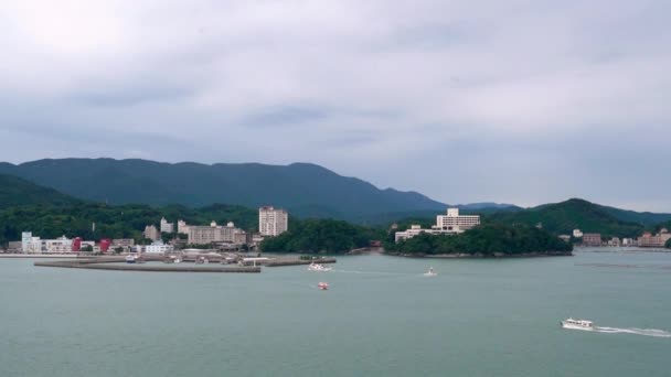 Kreuzfahrtschiff Fährt Die Bucht Von Toba Ferieninsel Japan — Stockvideo