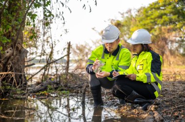 Mühendisler Ekibi Doğal Çevredeki Su Kirliliğini Analiz Ediyor