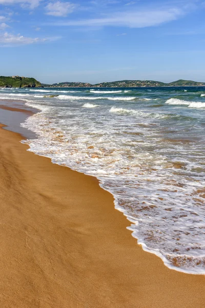 Deniz ve kum Buzios Tucuns plaj