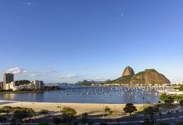 Pan de Azúcar y Playa Botafogo —  Fotos de Stock