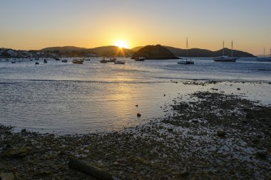 Günbatımı Buzios City