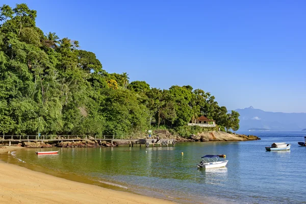 Vista sulla spiaggia rossa — Foto Stock