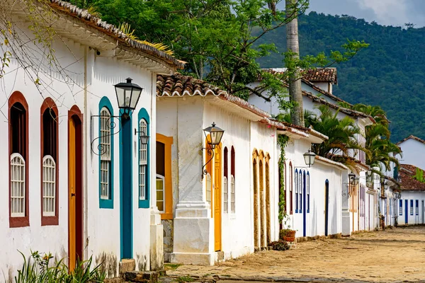 Hausfassade Kolonialarchitektur Auf Der Kopfsteinpflasterstraße Der Historischen Stadt Paraty Bundesstaat — Stockfoto