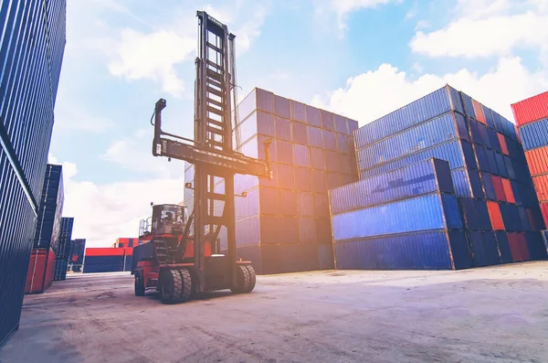 Containerentladung Seeverkehr Der Weltweiten Logistik — Stockfoto