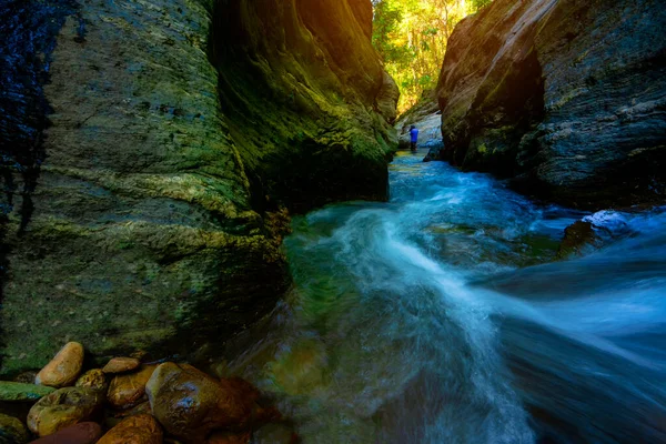 Professional Photographer Takes Photos Landscape — Stock Photo, Image