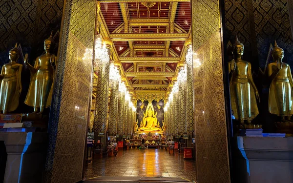 Phitsanulok Thailandia Otto 2018 Statua Buddha Wat Phra Sri Rattana — Foto Stock