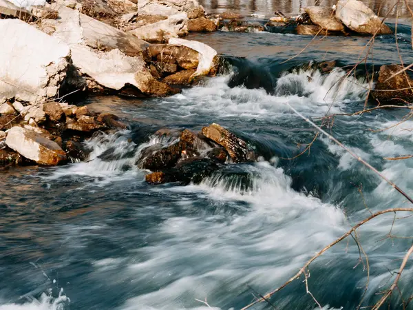 Flow Stormy River Rocks Clear Blue Water — Stock Fotó