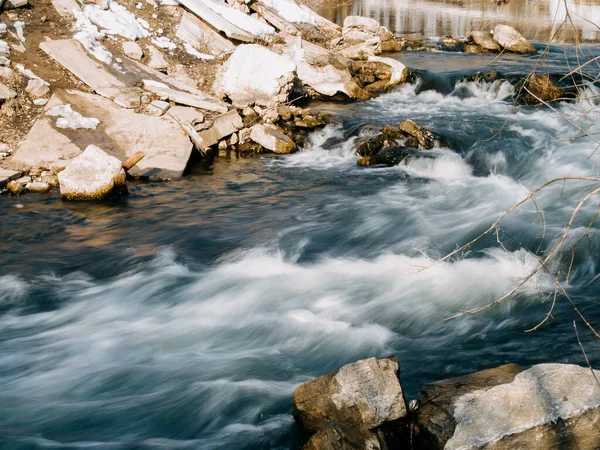 Flow Stormy River Rocks Clear Blue Water — Stock Fotó