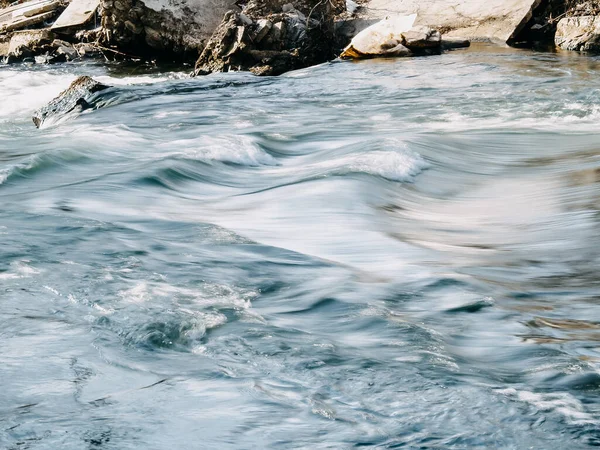 Природная Вода Карстовый Источник Природный Источник Питьевой Воды — стоковое фото