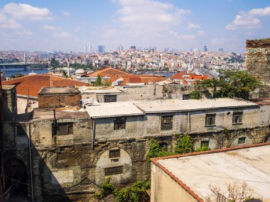 Istanbul 'un eski çatılar üzerinden Üstten Görünüm