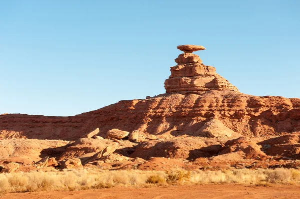 Mexico Hat Rock yang terkenal di Utah, Amerika Serikat — Stok Foto
