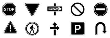 Ortak yol işaretleri ve trafik sembollerini temsil eden on basit siyah beyaz simge koleksiyonu. Sette bir dur işareti, bir yol işareti, bir tek yönlü işaret, bir giriş yok işareti, ünlem işaretli bir genel uyarı işareti, bir yaya geçidi