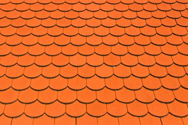 Binadaki eski kırmızı renkli kil seramik çatının kapatılması