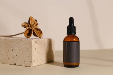 Kehribar cam şeker şişesi, sprey ve nemlendirici krem kavanozu. Doğal kozmetik ürünleri ambalaj tasarım şablonu, markalaşma