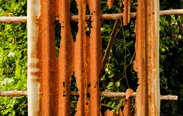 Old rusty of zinc sheet  fence is grunge  background. — Stock Photo, Image