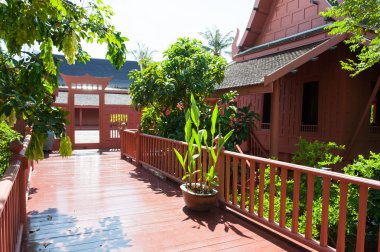 Klasik tarzı Tay ahşap ev.