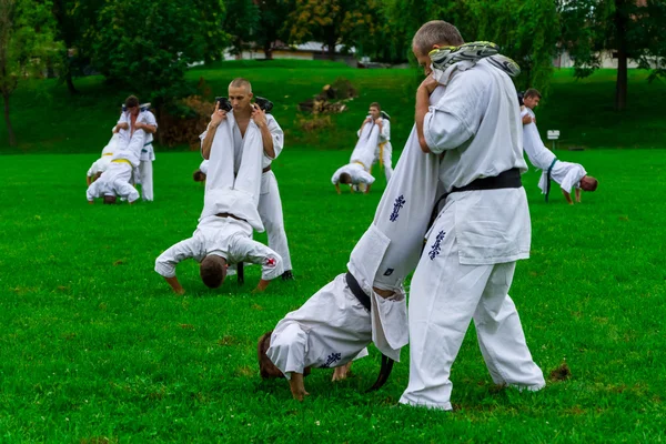 Міжнародний літній кіокушинкай карате тренувального табору в Угорщині — стокове фото