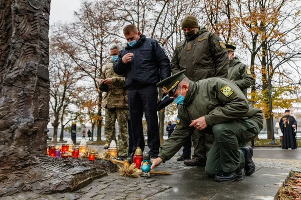 Ужгород Україно Листопад 2020 Офіцери Під Час Поминання Жертв Голодомору — стокове фото