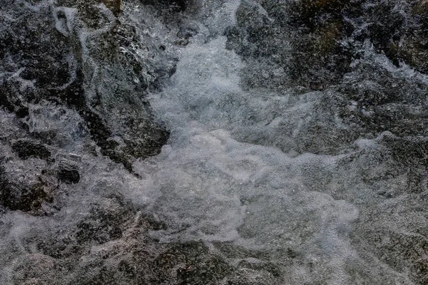 Textura Agua Hirviendo Una Cascada Río Montaña Burbujas Espuma Arroyo — Foto de Stock