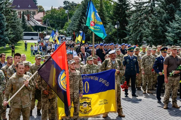 Oezjgorod Oekraïne Augustus 2021 Soldaten Veteranen Maart Van Verdedigers Parade — Stockfoto