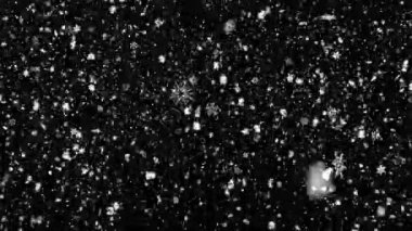 kar siyah arkaplana düşüyor