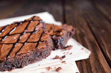 Geleneksel çikolatalı kek