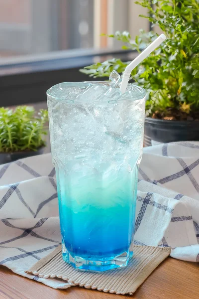Ice Blue limetka soda — Stock fotografie