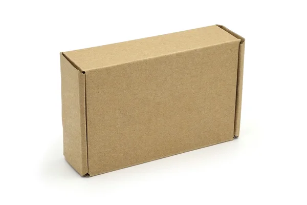 Коричневая коробка, закрытая — стоковое фото