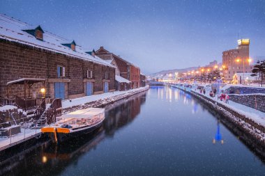Otaru kanal kış akşamları