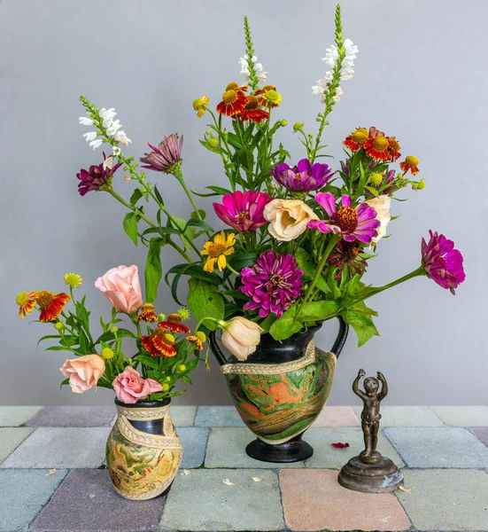 Букет Свіжорізаних Квітів Вінтаж — стокове фото