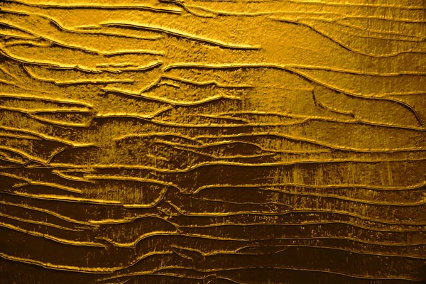 Fundo de ouro abstrato. Ouro metal escovado fundo ou textura de aço escovado. Parede de concreto dourado na textura de fundo — Fotografia de Stock