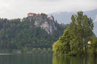 Eski kale üzerinde lake Bled, Slovenya