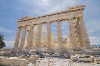 Antik tapınak tepesinde Acropolis, Atina, Yunanistan
