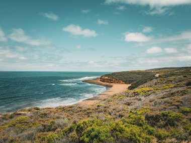Büyük Okyanus Yolu 'ndaki kıyı manzarası, Victoria, Avustralya